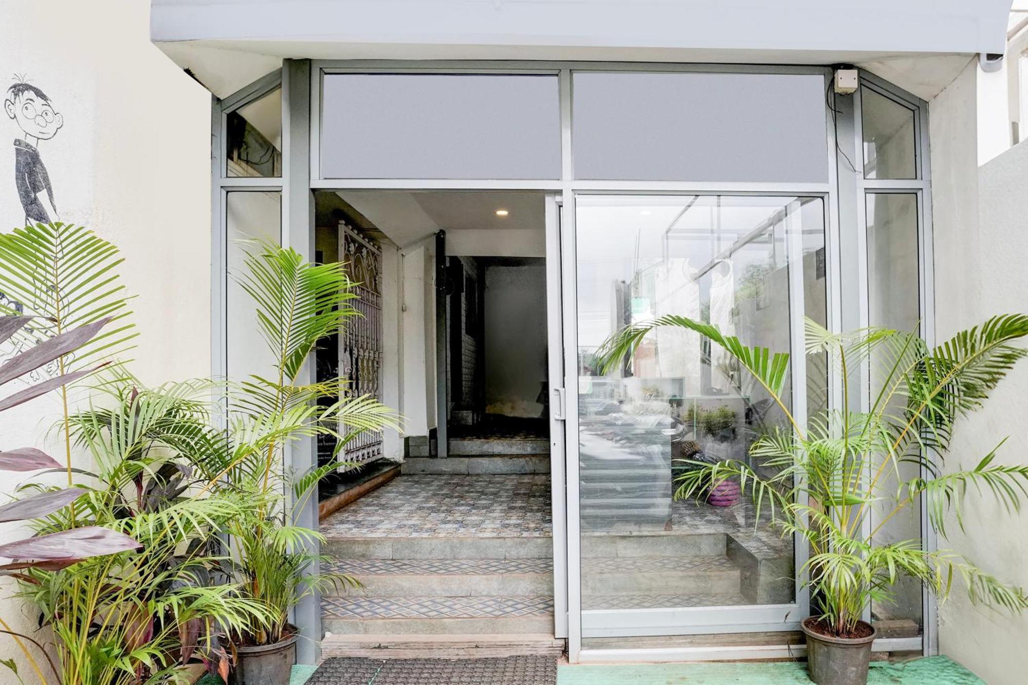 Super Townhouse Candolim Exterior foto